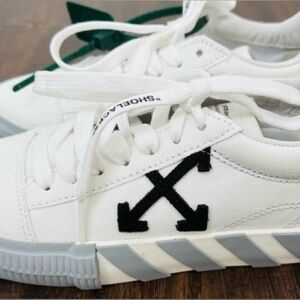 Off-White Kids White Sneakers with Black and Green Accents
